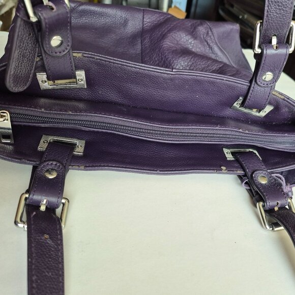 Purple Leather Shoulder Bag/Purse - Picture 12 of 13